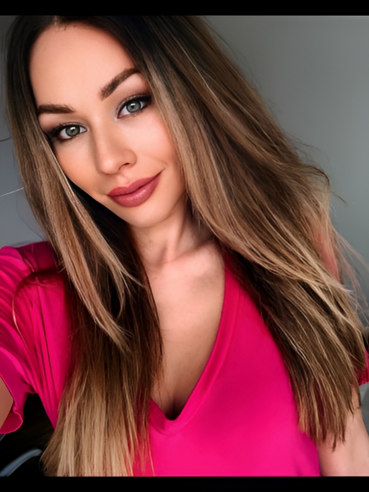 Ирина привлекальеная девушка из Павловск цена от 3000 руб