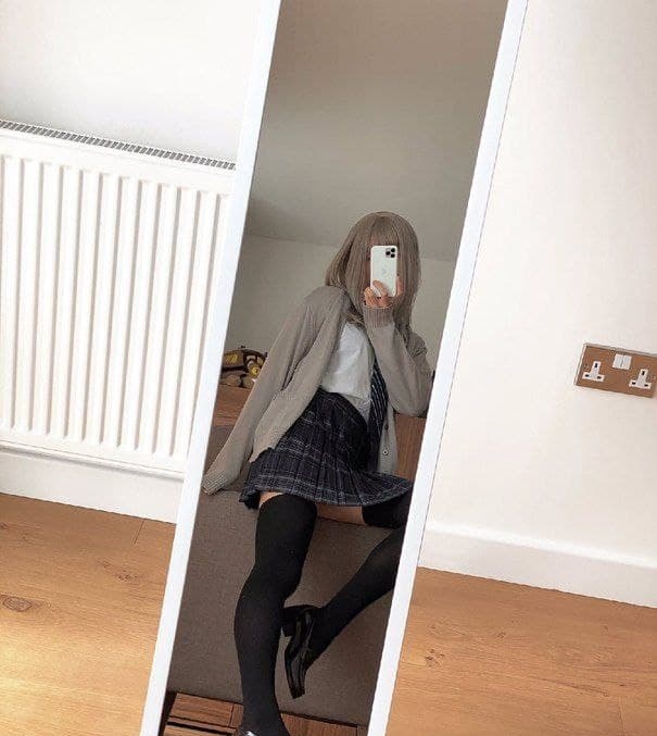 Дарина привлекальеная девушка из Павловск цена от 3000 руб