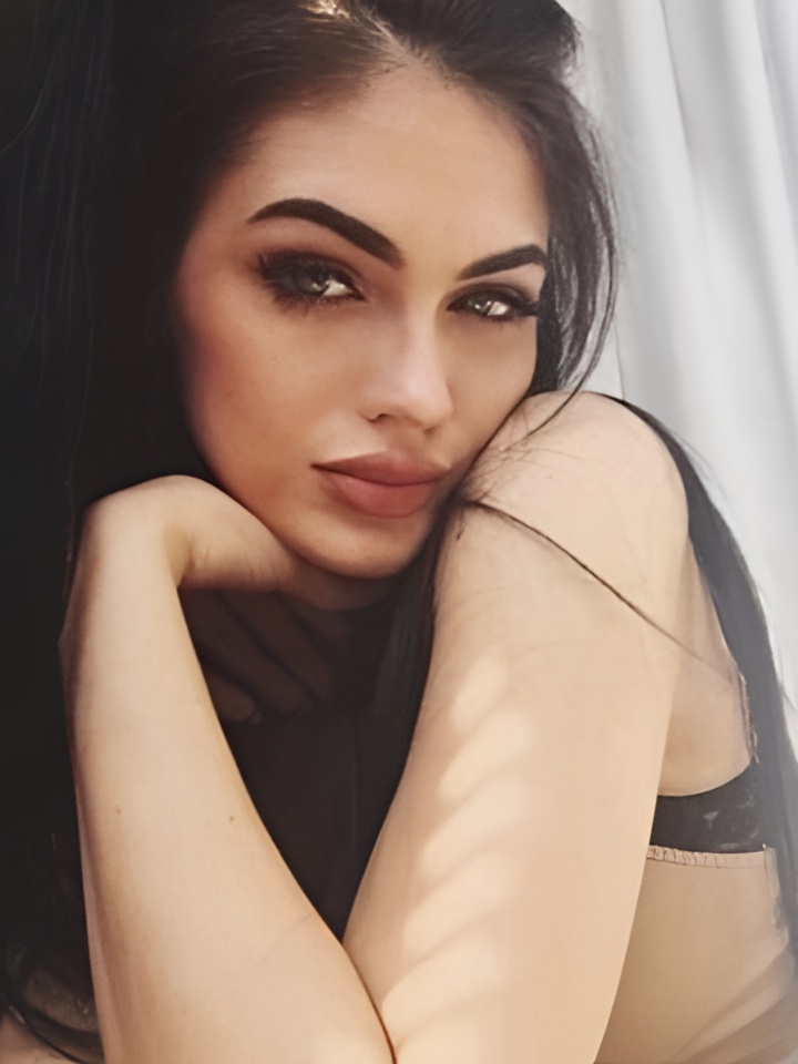 Индивидуалка Моника, доступна для личного знакомства от 2000 руб