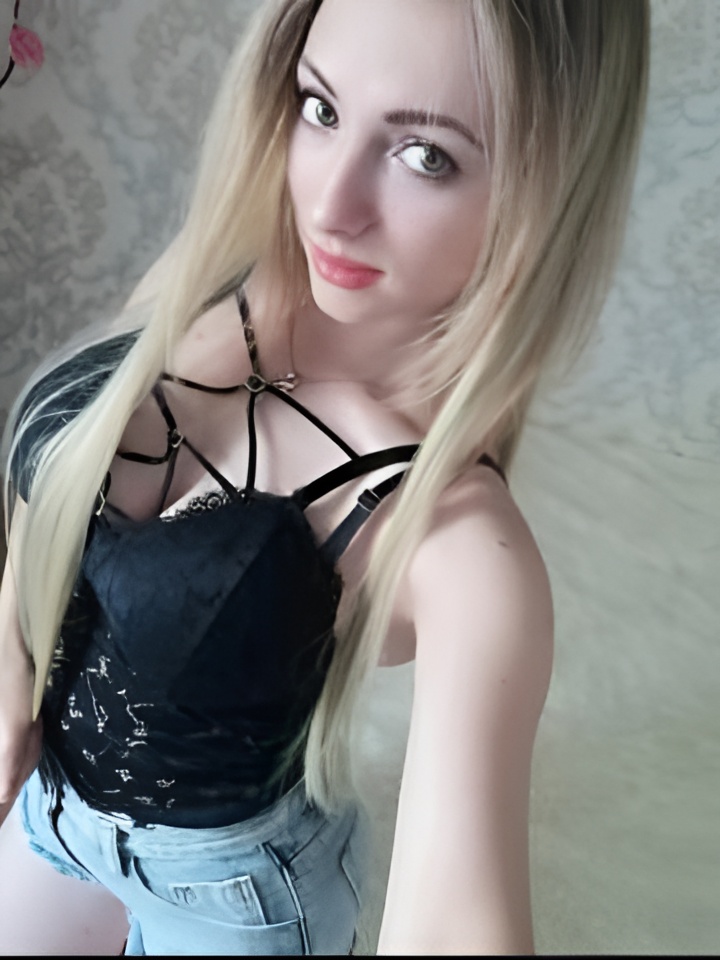 Индивидуалка Яна, доступна для личного знакомства от 2500 руб