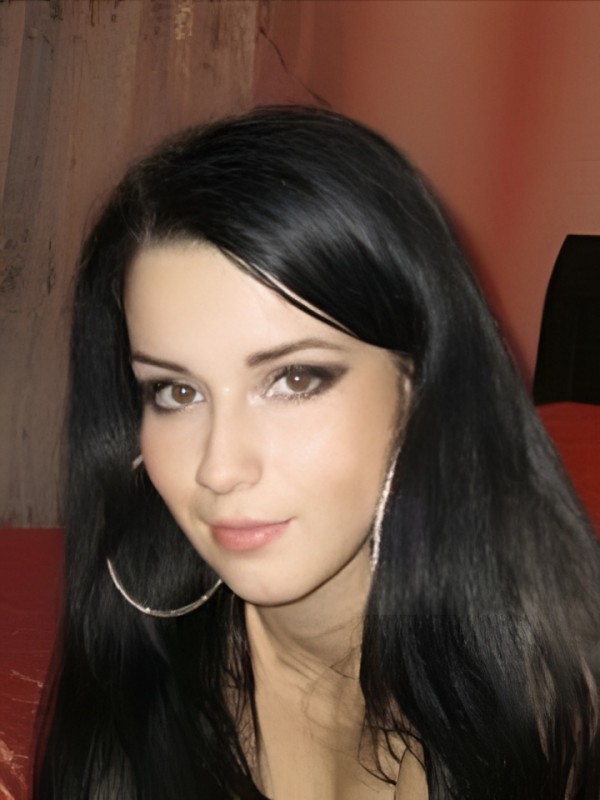 Лючия привлекательная девушка из Павловск цена от 2000 руб