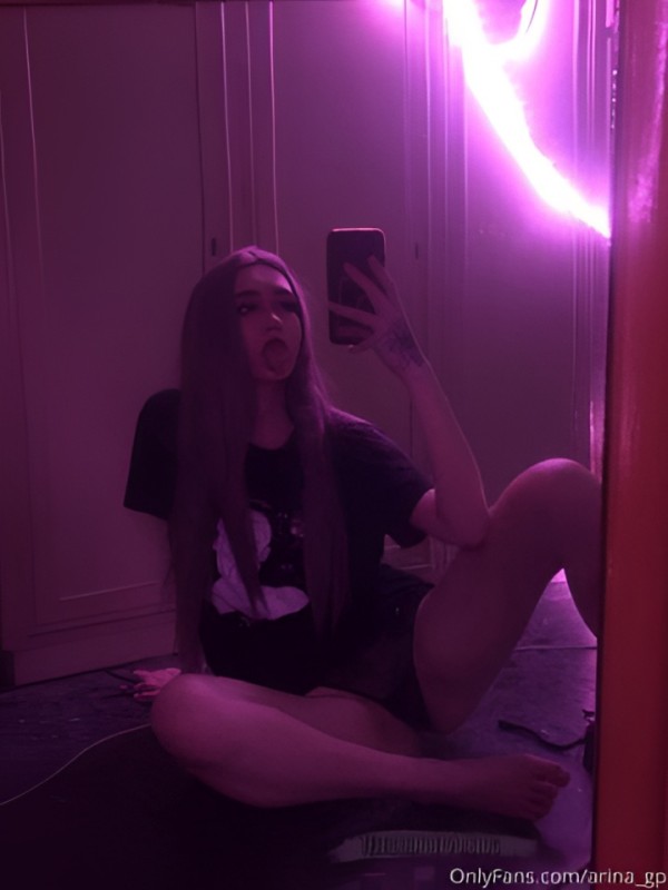 Зина привлекательная девушка из Павловск цена от 5000 руб