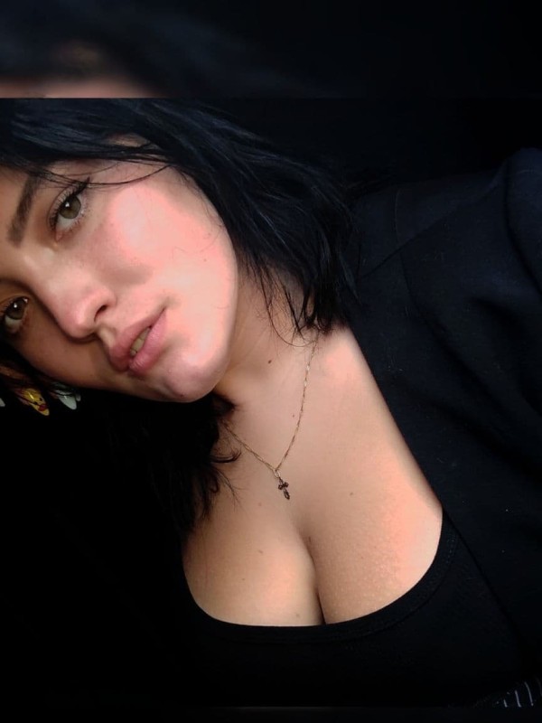 Ная привлекательная девушка из Павловск цена от 3000 руб