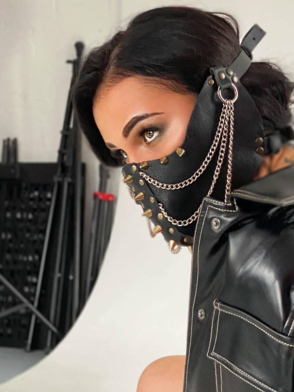 Ирина привлекательная девушка из Павловск цена от 8000 руб